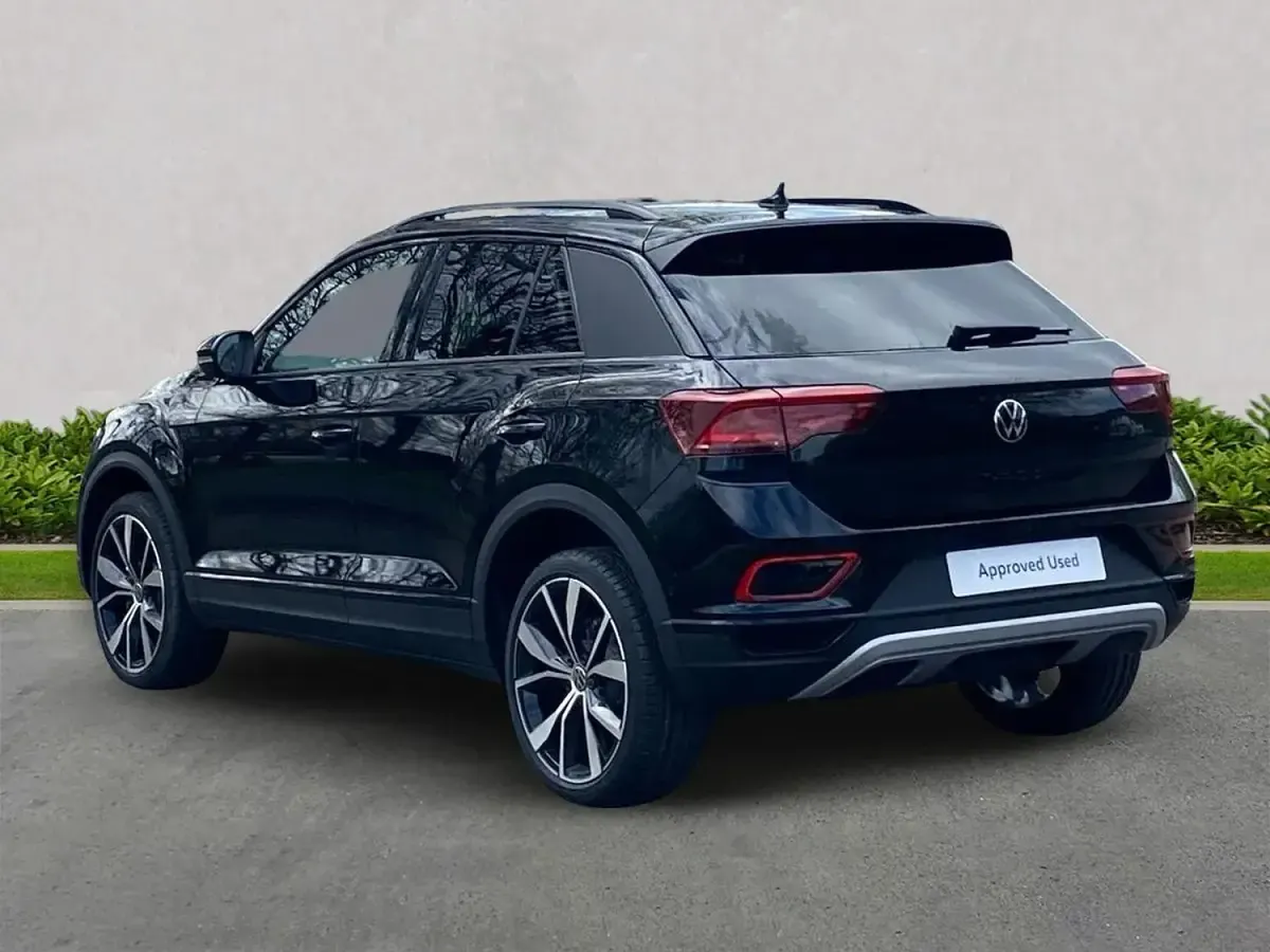 Nowe VW T-Roc Design 115 KM (84 kW) 2026 Czarny SUV
