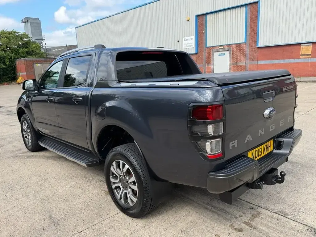 Used Ford Ranger Wildtrack 200 HP (147 kW) 2019 Grey Pickup