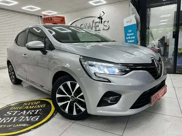 Used Renault Clio V Iconic 2020 Silver Hatchback