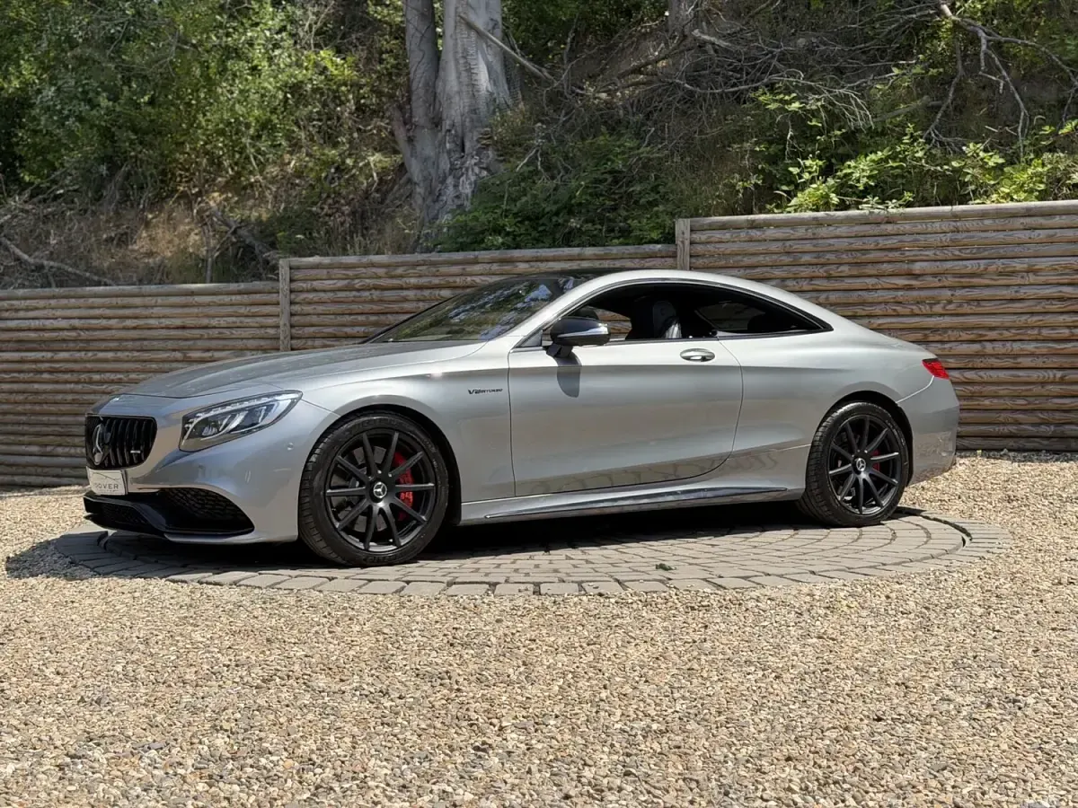 Used Mercedes S63 AMG AMG 585 HP (430 kW) 2015 Grey Coupe