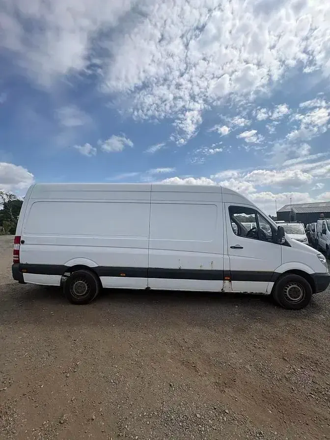 Used Mercedes Sprinter 129 HP (94 kW) 2012 White Van