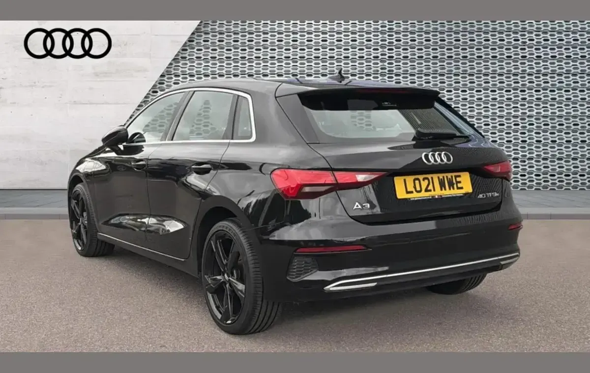 Used Audi A3 e-tron Sport 200 HP (147 kW) 2021 Black Hatchback