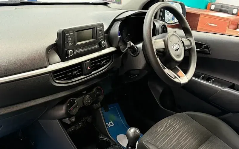 Usado Kia Picanto 67 HP (49 kW) 2019 Azul Citadino