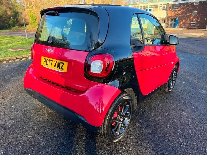 Used Smart ForTwo Coupé Passion 71 HP (52 kW) 2017 Black Coupe