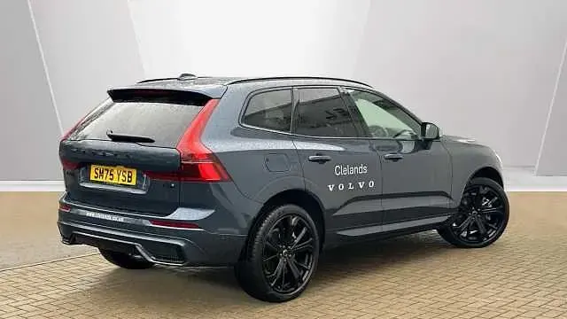Nouă Volvo XC60 Plus 345 CP (253 kW) 2026 Albastru SUV