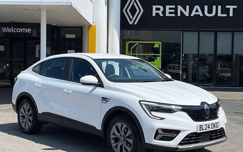 White Used 2024 Renault Arkana Evolution SUV | £17,077 (Good price) - Image 1/3