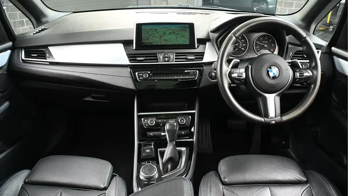 Used BMW 220 Active Tourer M Sport 187 HP (137 kW) 2017 Black MPV