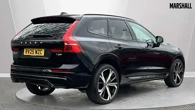 Usado Volvo XC60 Ultra 455 HP (334 kW) 2025 Preto SUV