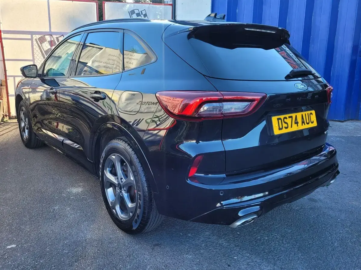 Used Ford Kuga ST-Line 180 HP (132 kW) 2024 Black SUV