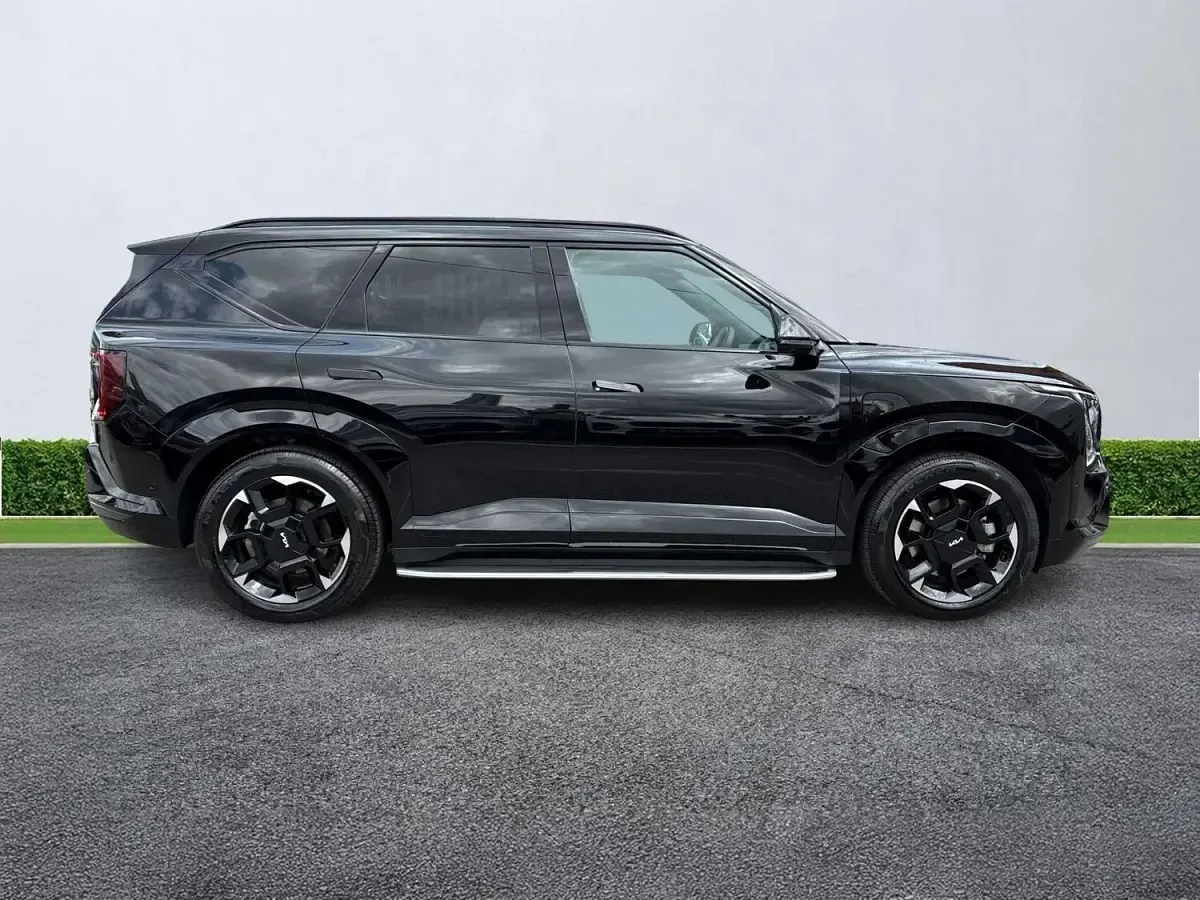 Used Kia EV5 GT-Line S 160 kW (218 HP) 2025 Black SUV