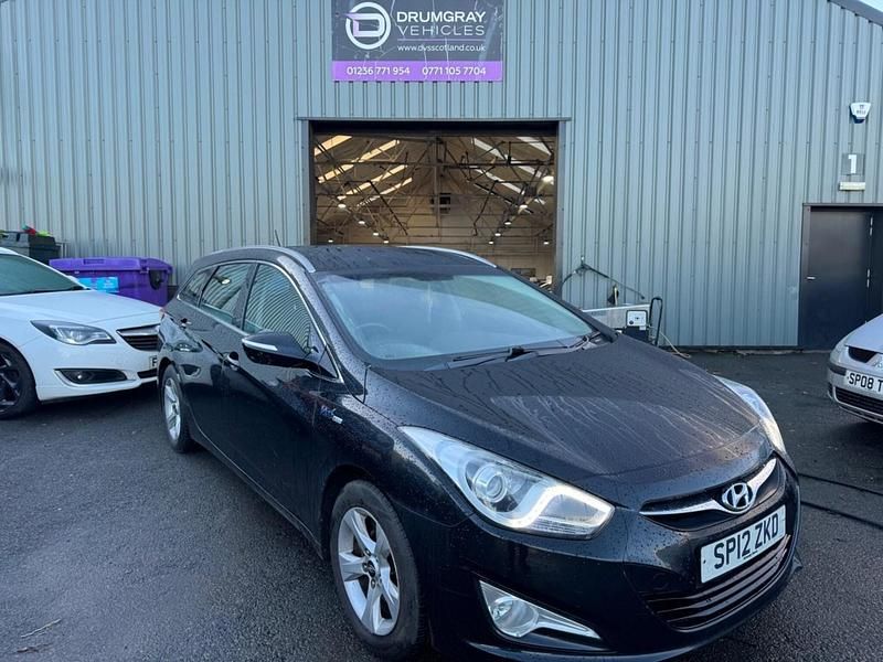 Black Used 2012 Hyundai i40 Active Estate | £1,300 (Fair price) - Image 1/4