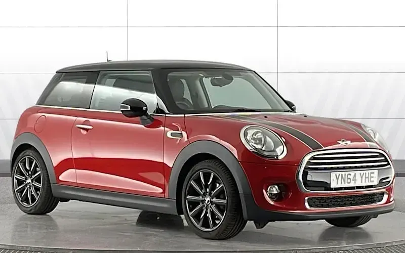 Used Mini Cooper Hatch 136 HP (100 kW) 2017 Hatchback