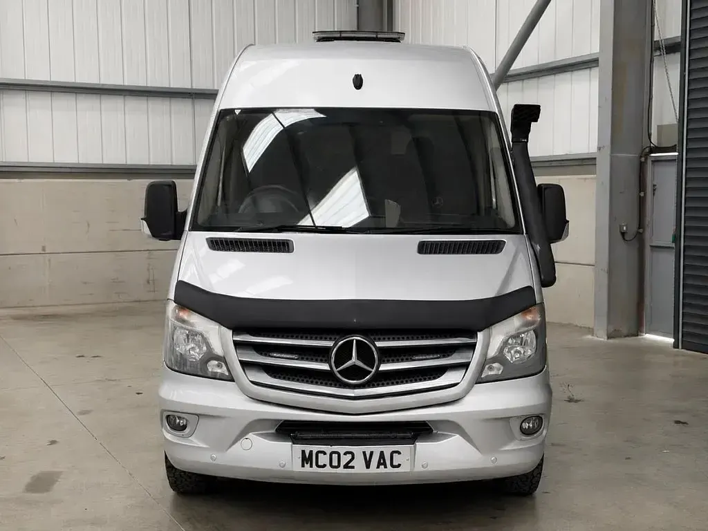 Used Mercedes Sprinter 129 HP (94 kW) 2015 Silver Van