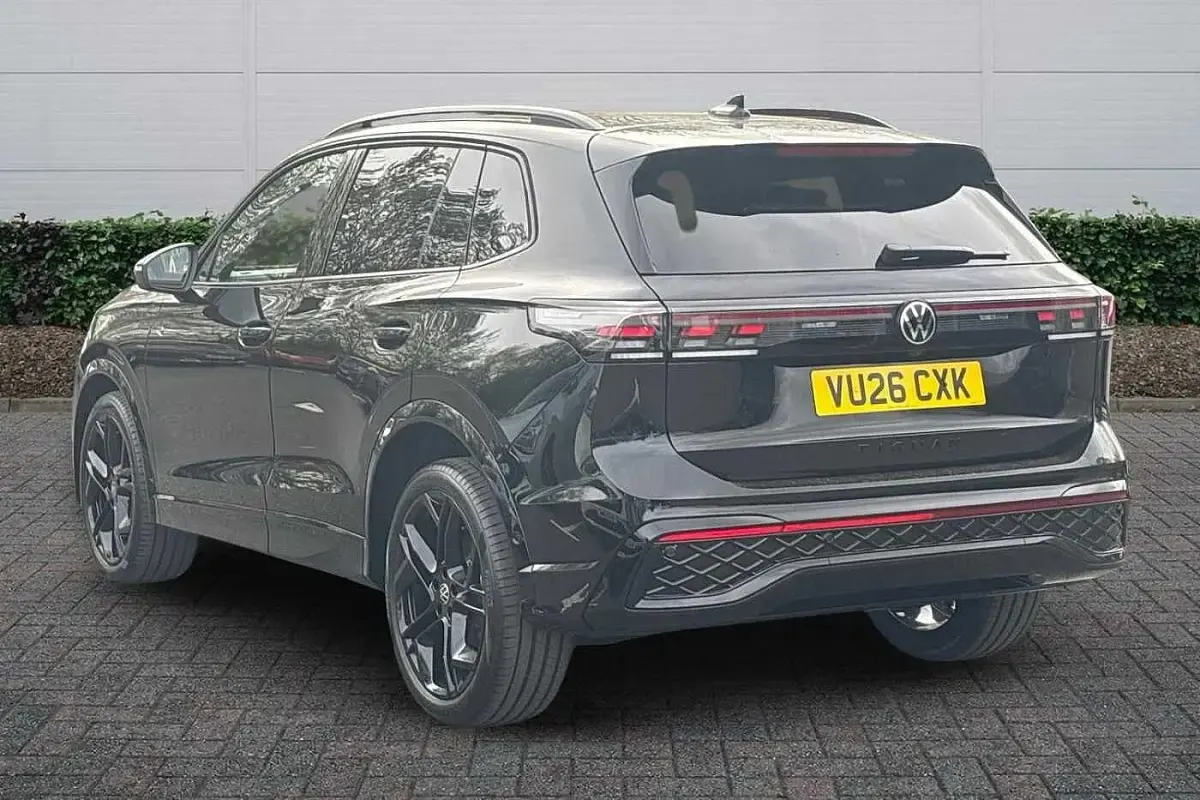 Used VW Tiguan R-line 150 HP (110 kW) 2026 Grenadilla black SUV