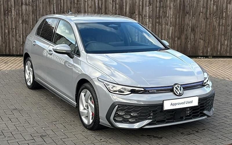 New VW Golf VIII GTE 272 HP (200 kW) 2025 Hatchback