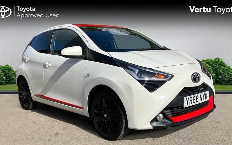 Used Toyota Aygo x-press 69 HP (50 kW) 2019 Hatchback