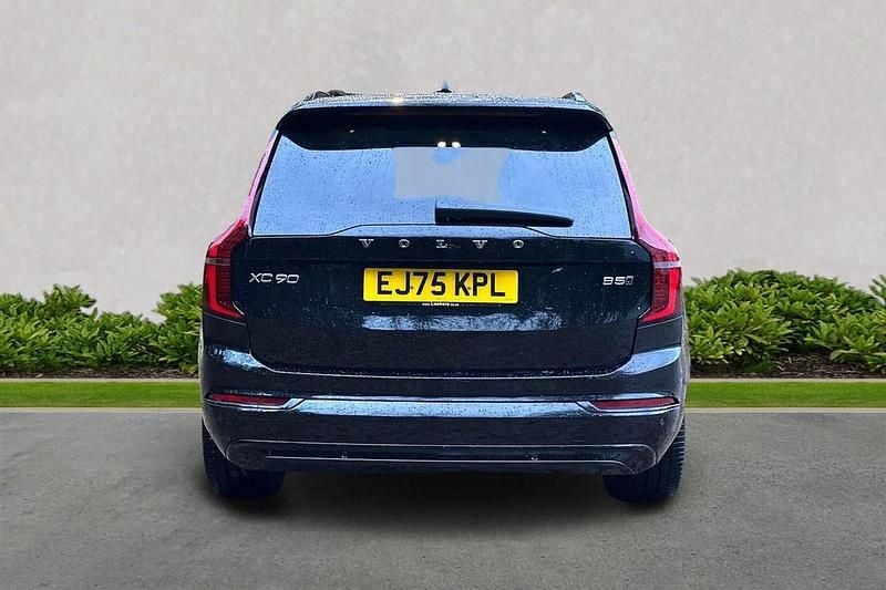 Used Volvo XC90 Ultra 250 HP (183 kW) 2025 Black SUV