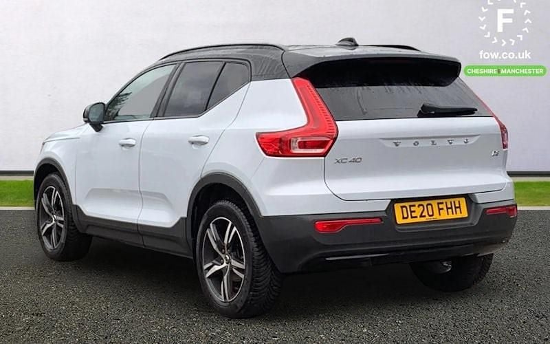 Used Volvo XC40 R-Design 150 HP (110 kW) 2020 Silver SUV