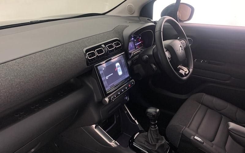 Used Citroën C3 Shine 110 HP (80 kW) 2023 Hatchback