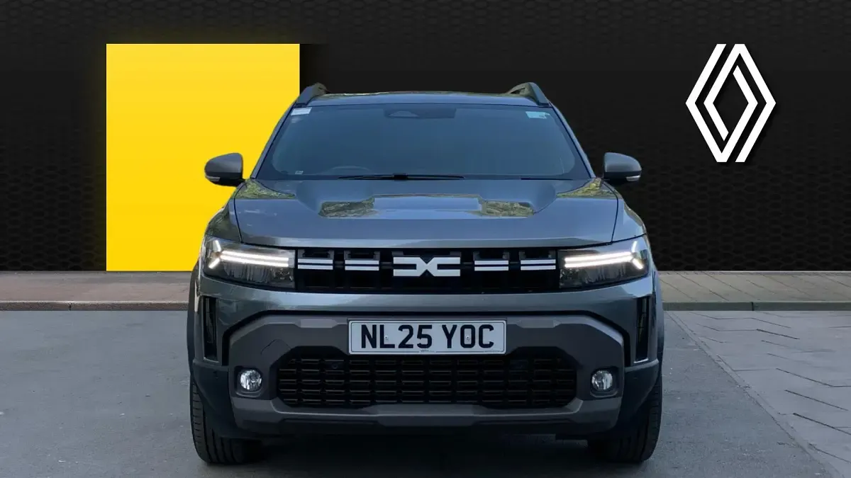 Used Dacia Duster Journey 131 HP (96 kW) 2025 Metallic  shadow grey Estate