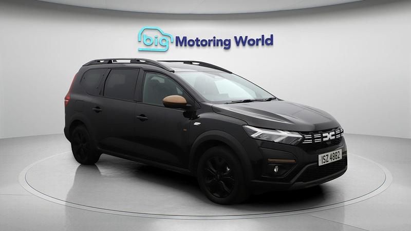 Used 2024 Dacia Jogger Extreme MPV | £19,725 (Fair price) - Image 1/4