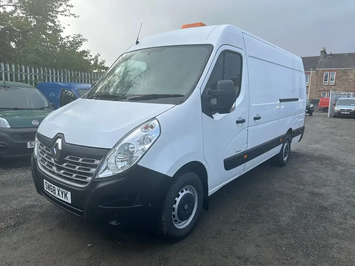 Used Renault Master Business 2019 White Van