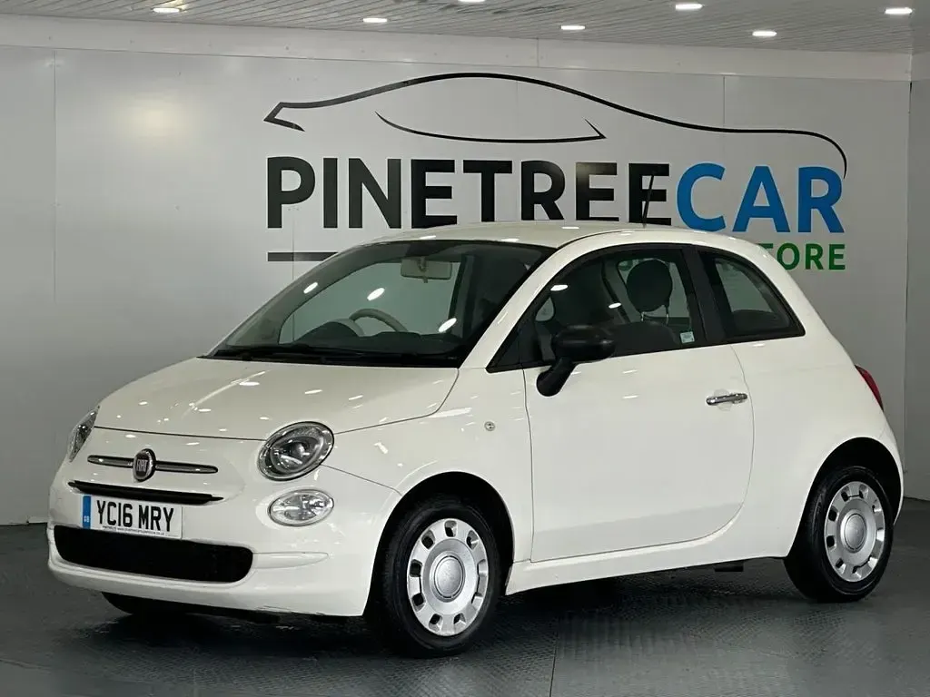 Used Fiat 500 Pop 69 HP (50 kW) 2016 White Hatchback