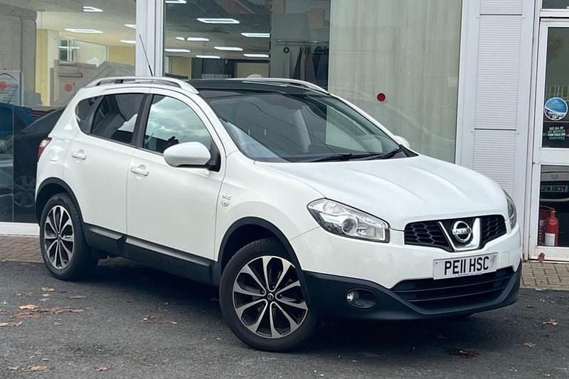 White Used 2011 Nissan Qashqai N-TEC SUV | £1,995 (Good price) - Image 1/1