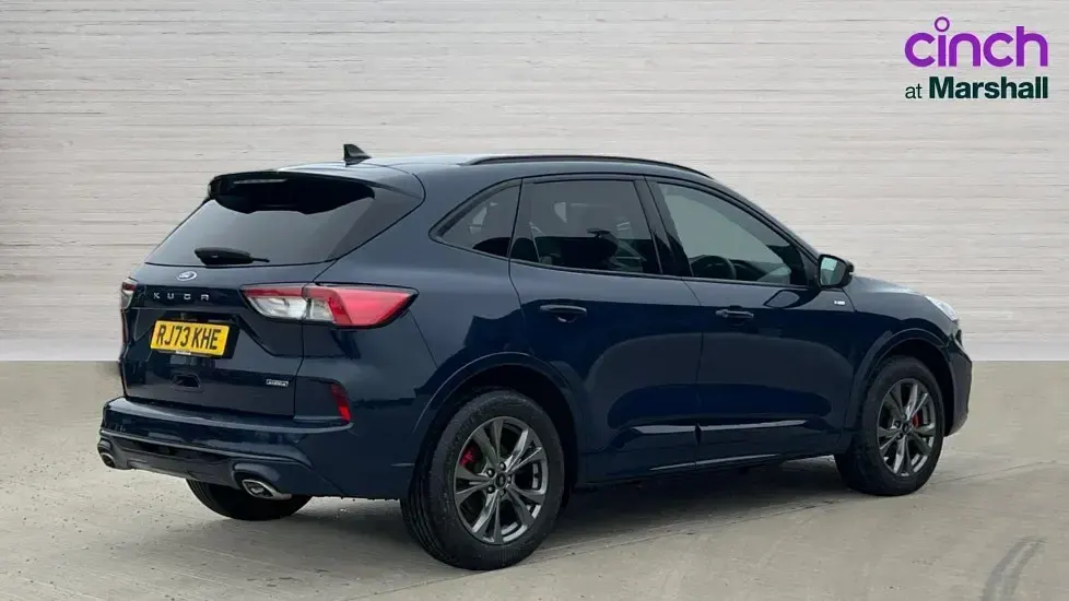 Used Ford Kuga ST-Line 225 HP (165 kW) 2024 Blazer blue (standard paint) SUV