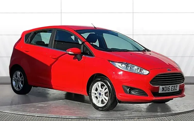 Used Ford Fiesta Zetec 82 HP (60 kW) 2016 Hatchback