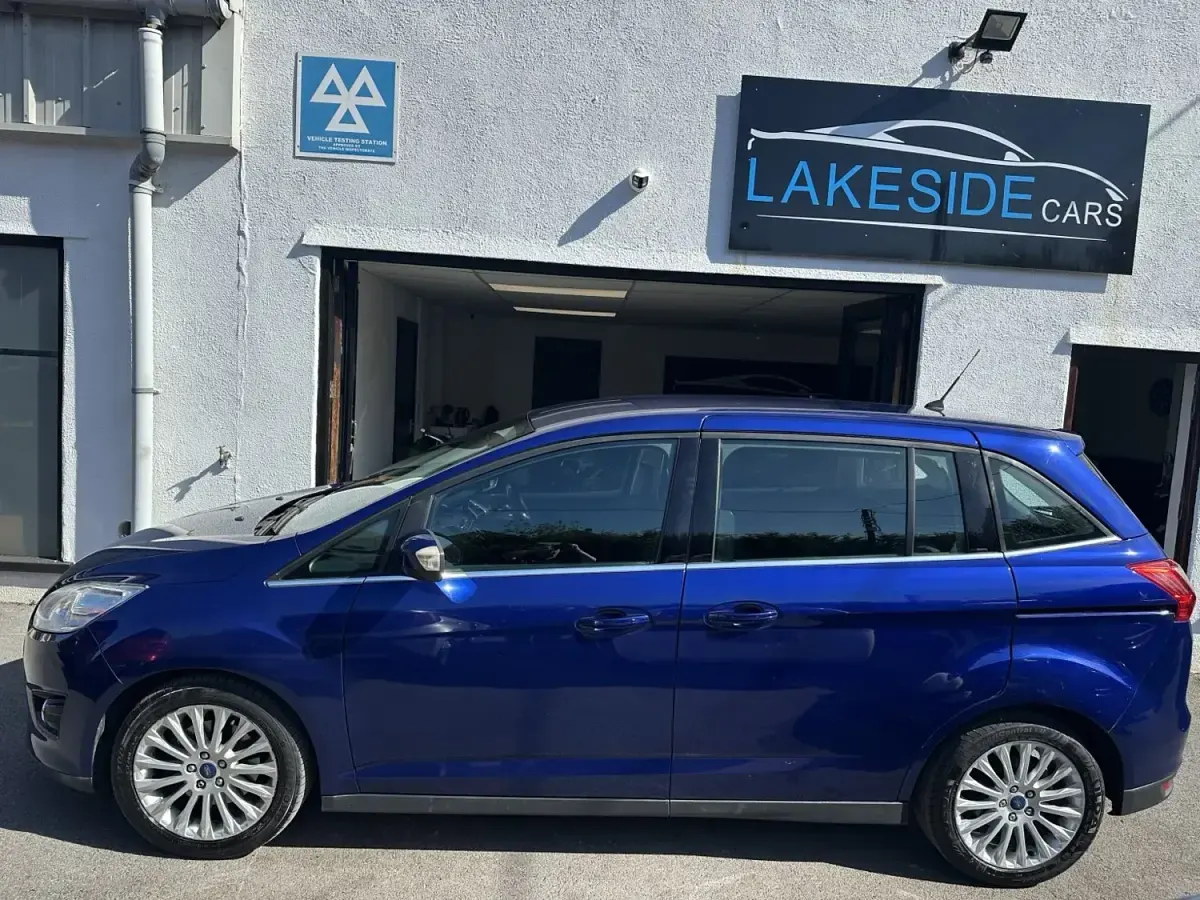 Używany Ford Grand C-Max Titanium 2015 Niebieski Minivan