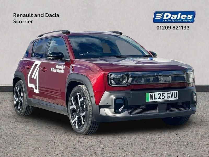 Carmin red Used 2025 Renault R4 Komfort Hatchback | £26,000 (Fair price) - Image 1/3