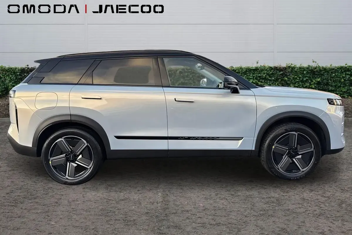 New Jaecoo 7 347 HP (255 kW) 2026 Silver SUV