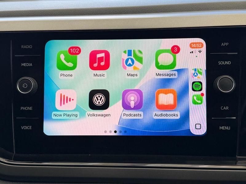 Used VW Polo SE 95 HP (69 kW) 2018 White Hatchback