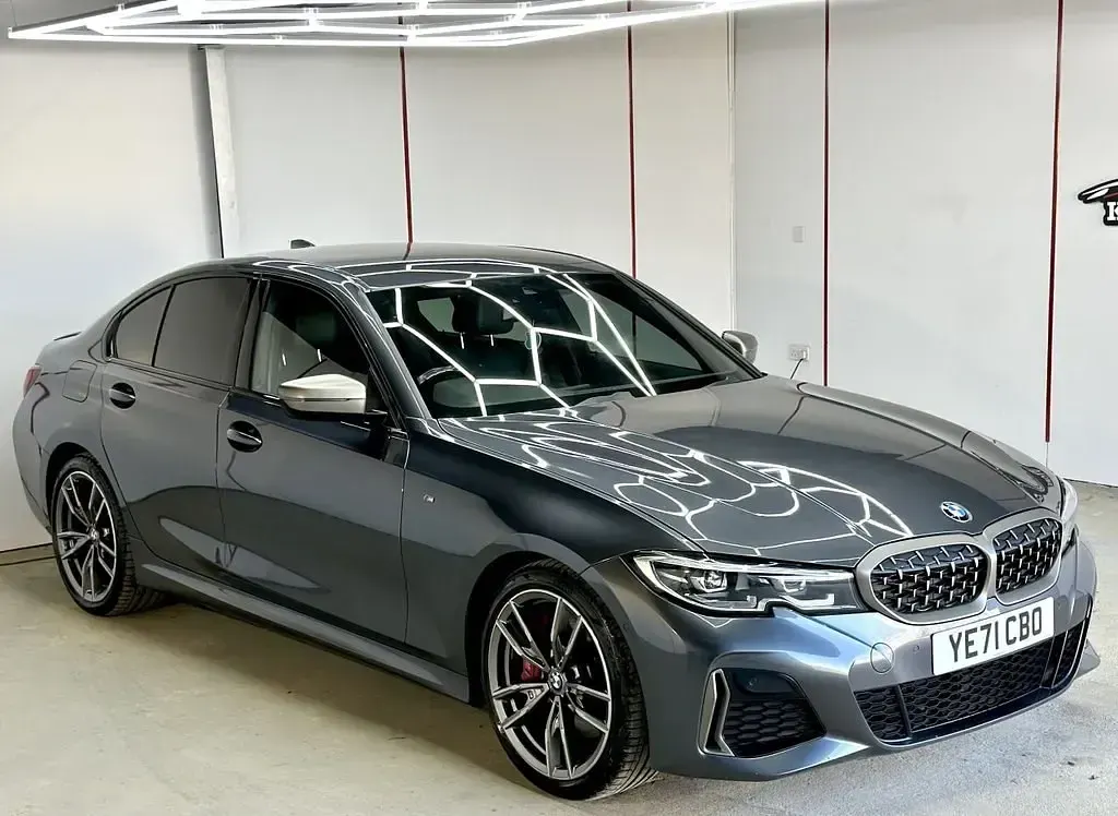 Begagnad BMW M340 Performance 340 HK (250 kW) 2021 Grå Sedan
