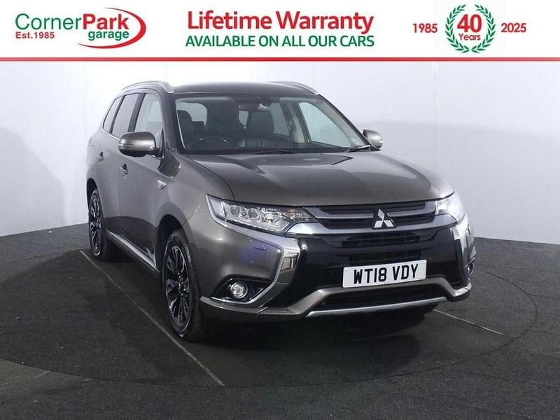 Used Mitsubishi Outlander P-HEV 200 HP (147 kW) 2018 Brown SUV