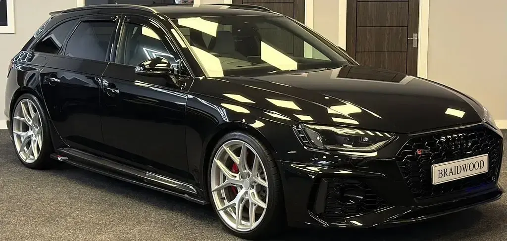 Used Audi RS4 Design 450 HP (330 kW) 2022 Black Estate