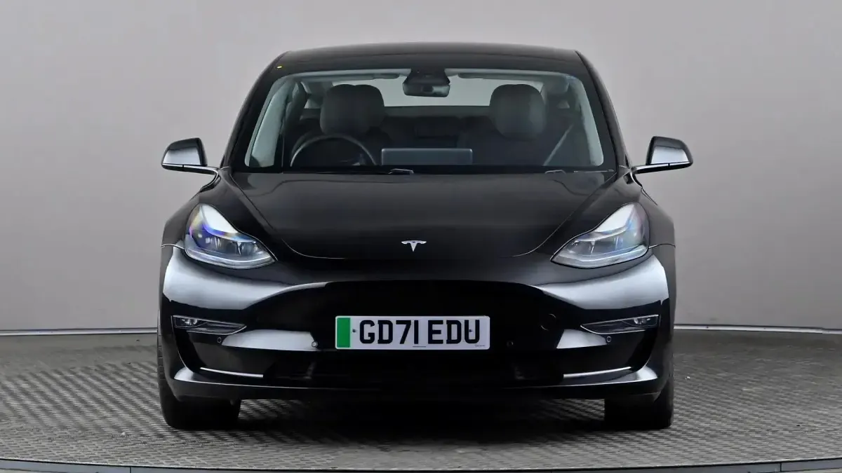 Używany Tesla Model 3 Long Range AWD 258 kW (351 KM) 2022 Czarny Sedan/Limuzyna
