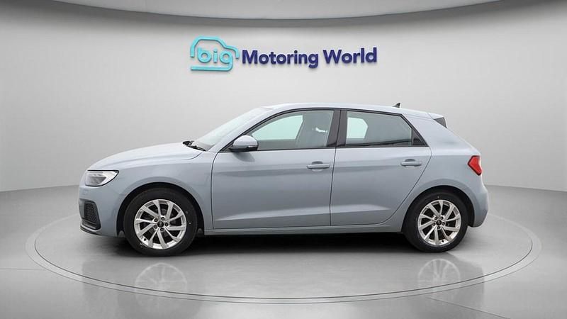 Used Audi A1 Sportback Sport 95 HP (69 kW) 2023 Grey Hatchback