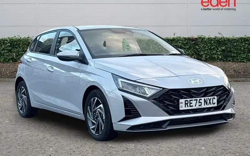 Used Hyundai i20 Advanced 101 HP (74 kW) 2024 Hatchback