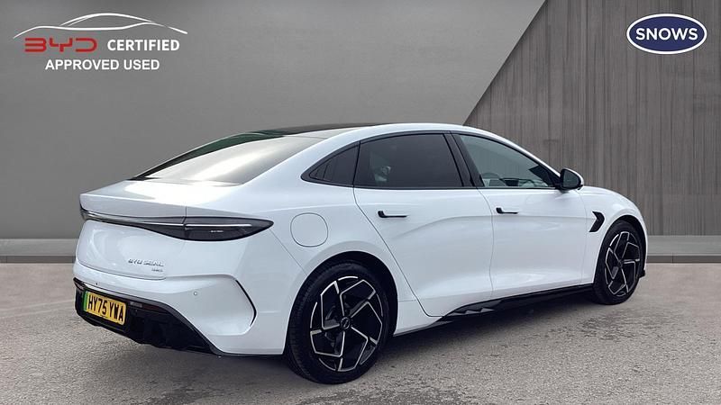 New BYD Seal 389 kW (530 HP) 2026