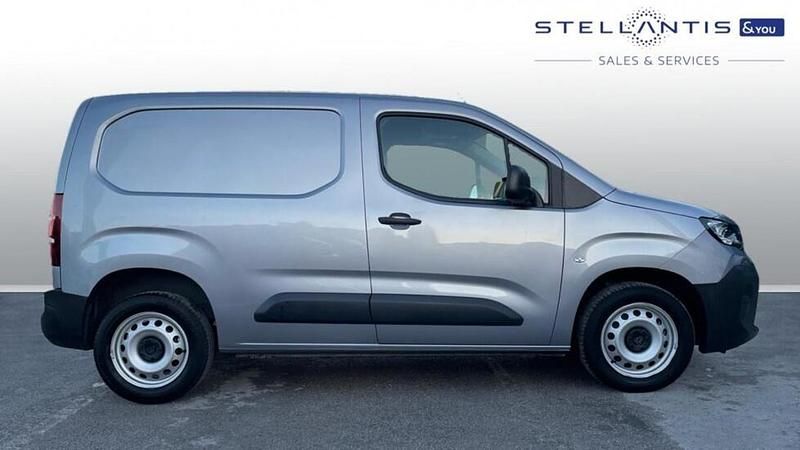 Grey Used 2024 Peugeot Partner MPV | £16,495 (Fair price) - Image 1/4