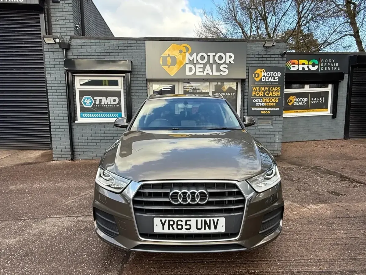 Usado Audi Q3 Comfort 2015 Castanho SUV