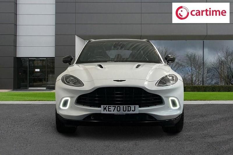 Used Aston Martin DBX 550 HP (404 kW) 2020 White SUV