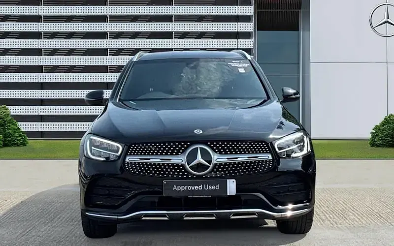 Second-hand Mercedes GLC220 AMG line 194 CP (142 kW) 2021 Break