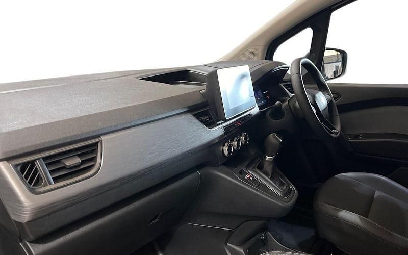 Used Renault Kangoo 89 kW (122 HP) 2024 MPV