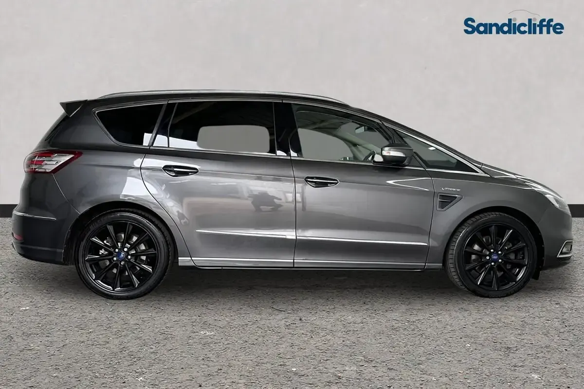 Used Ford S-MAX Vignale 210 HP (154 kW) 2017 Grey MPV