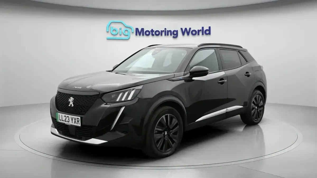 Used Peugeot e-2008 GT 100 kW (136 HP) 2023 SUV