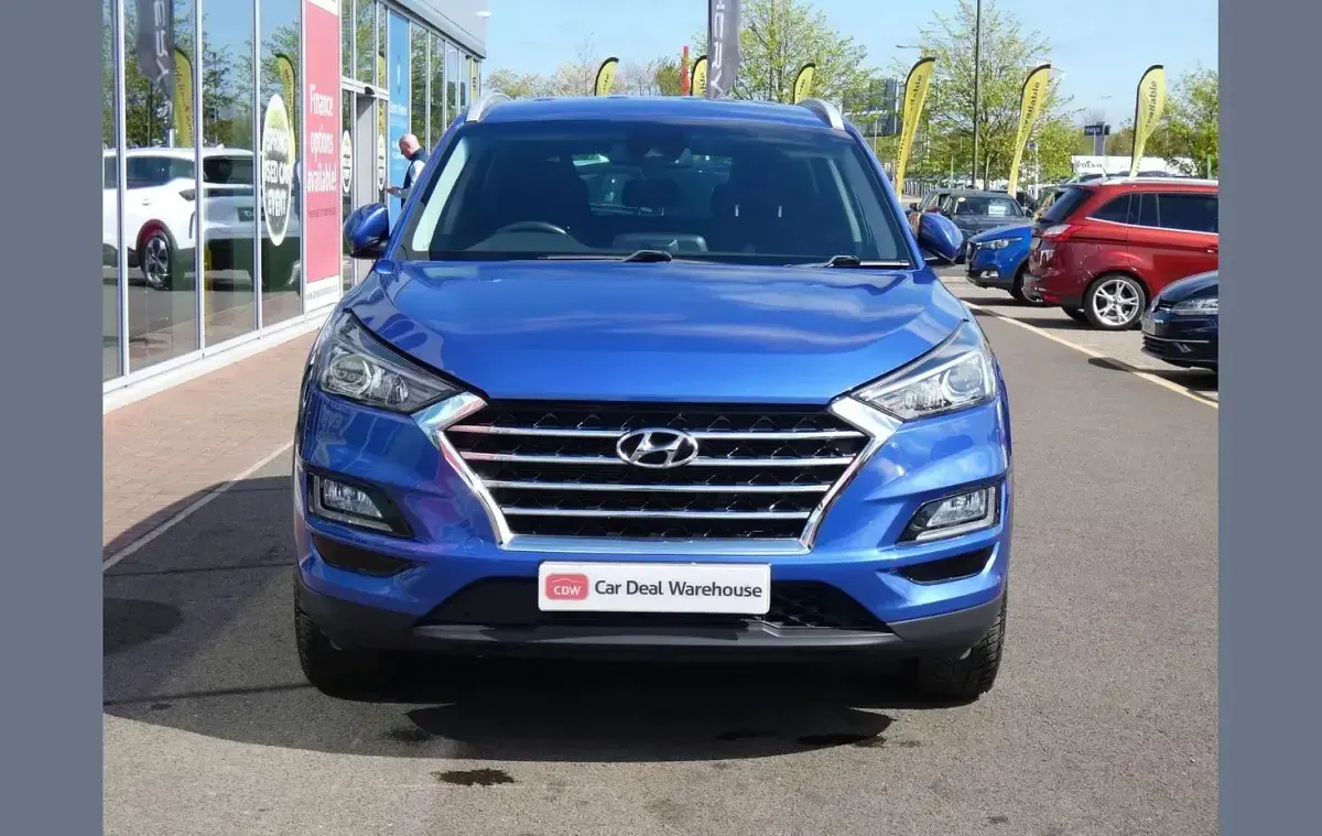 Used Hyundai Tucson SE 129 HP (94 kW) 2018 Blue SUV