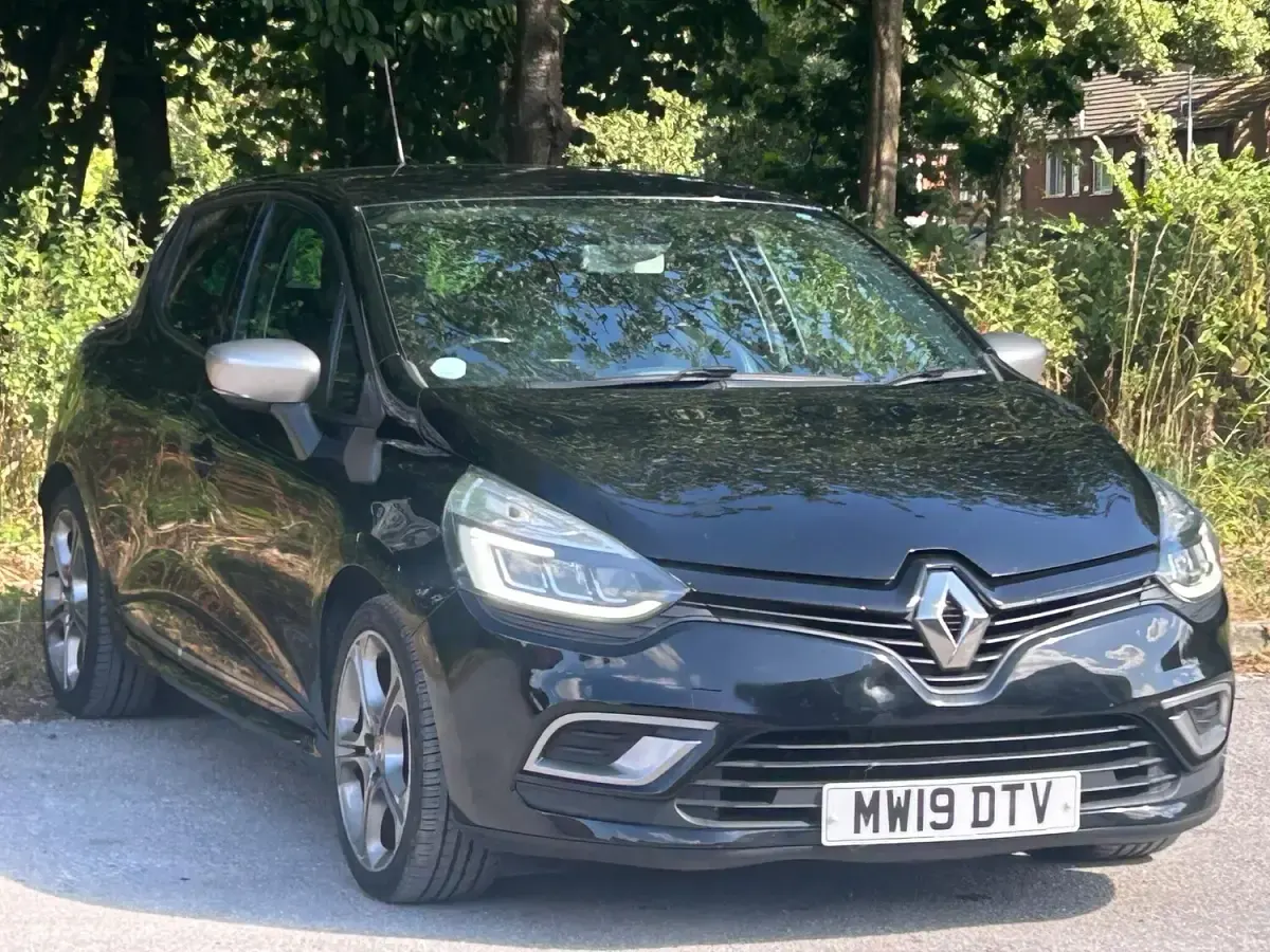 Used Renault Clio GT-Line 90 HP (66 kW) 2019 Black Hatchback